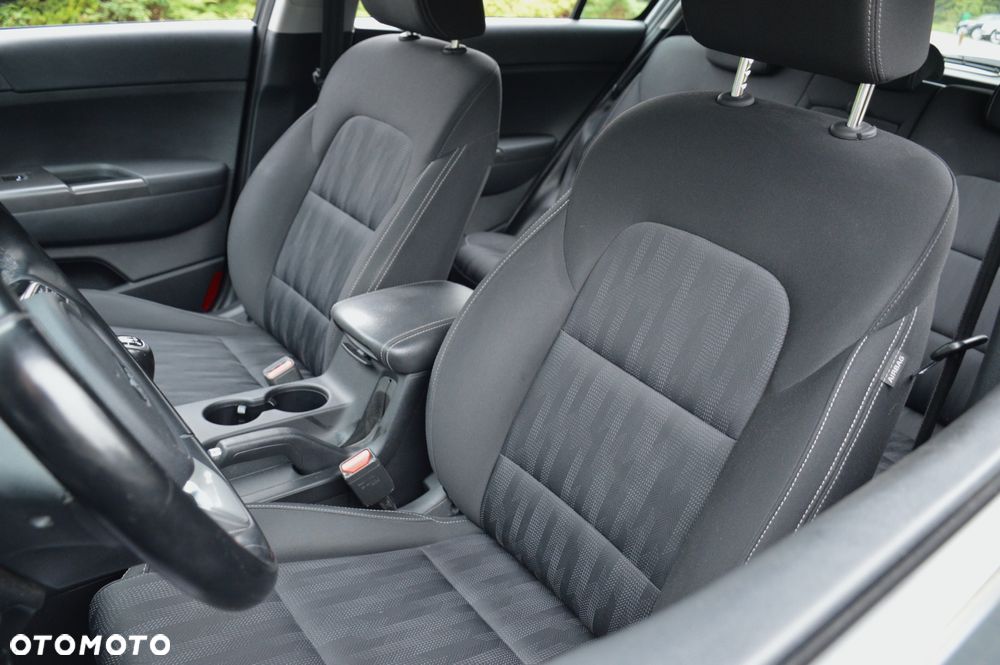 Kia Sportage 1.6 GDI 2WD Vision - 27