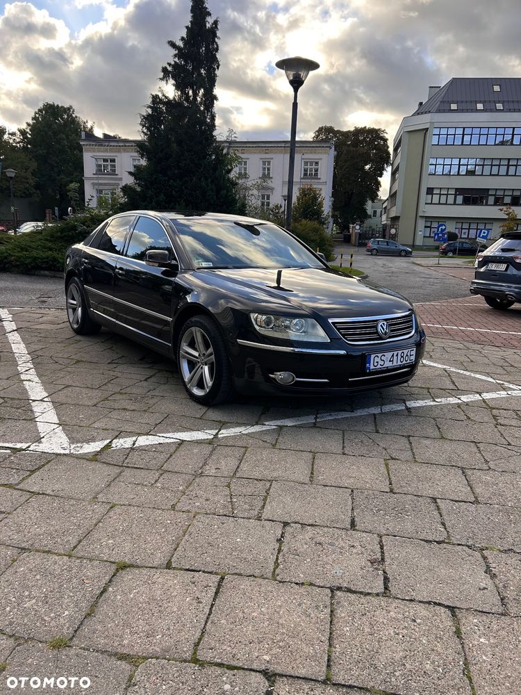 Volkswagen Phaeton - 12