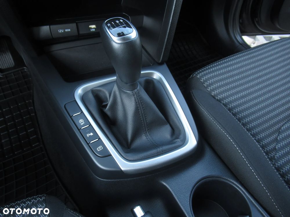 Kia Ceed 1.5 T-GDI M - 16