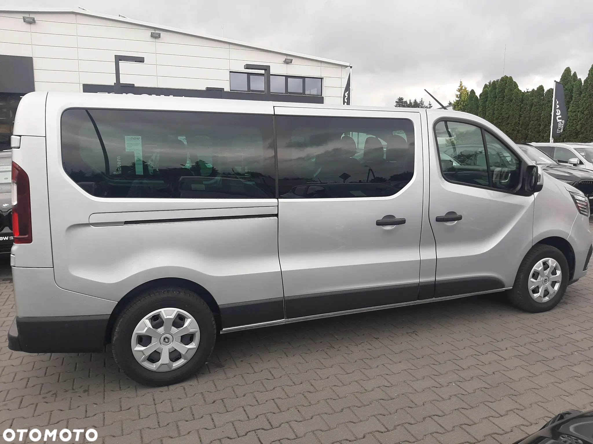 Renault Trafic SpaceClass 2.0 dCi - 29