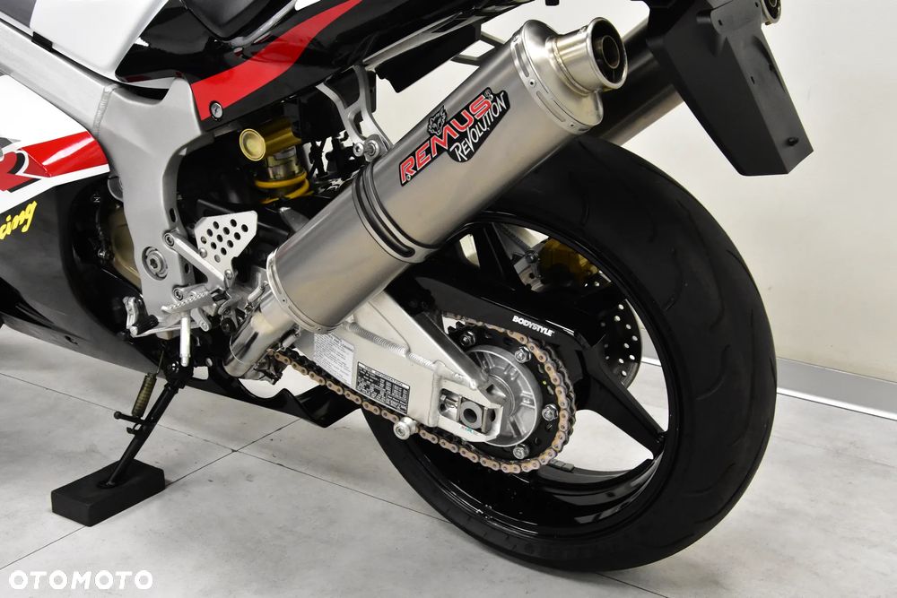Honda VTR - 38