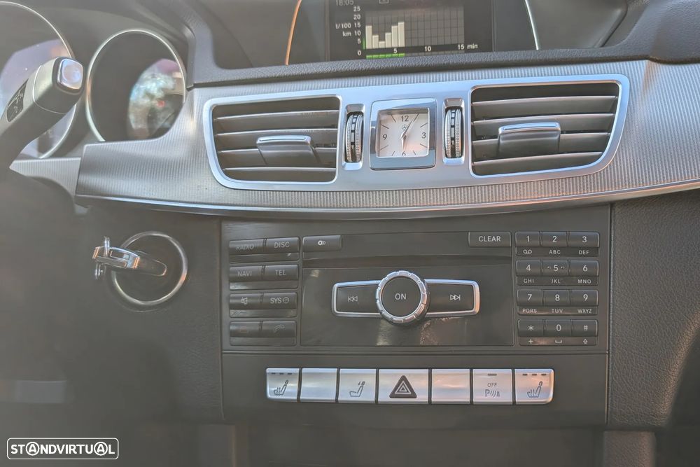Mercedes-Benz E 300 Bluetec Hybrid Avantgarde - 19