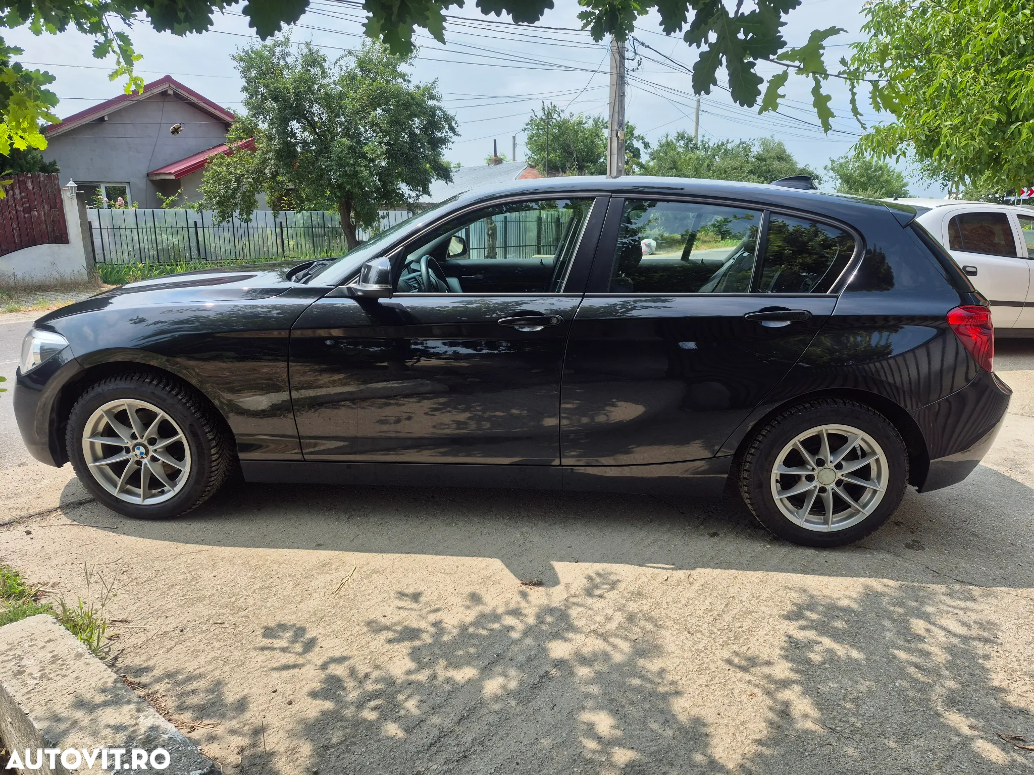 BMW Seria 1 116d - 17