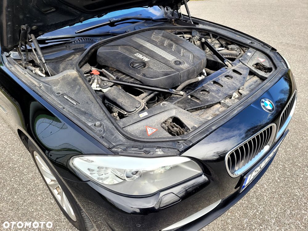 BMW Seria 5 520d - 35
