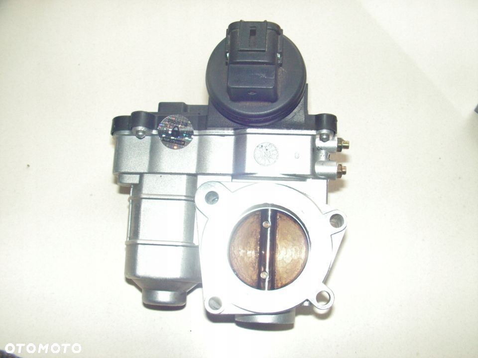 NOTE E11 1,4 16V PRZEPUSTNICA JAK NOWA SERA576-02 - 1