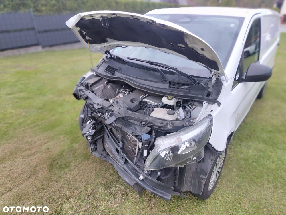 Mercedes-Benz Vito - 36