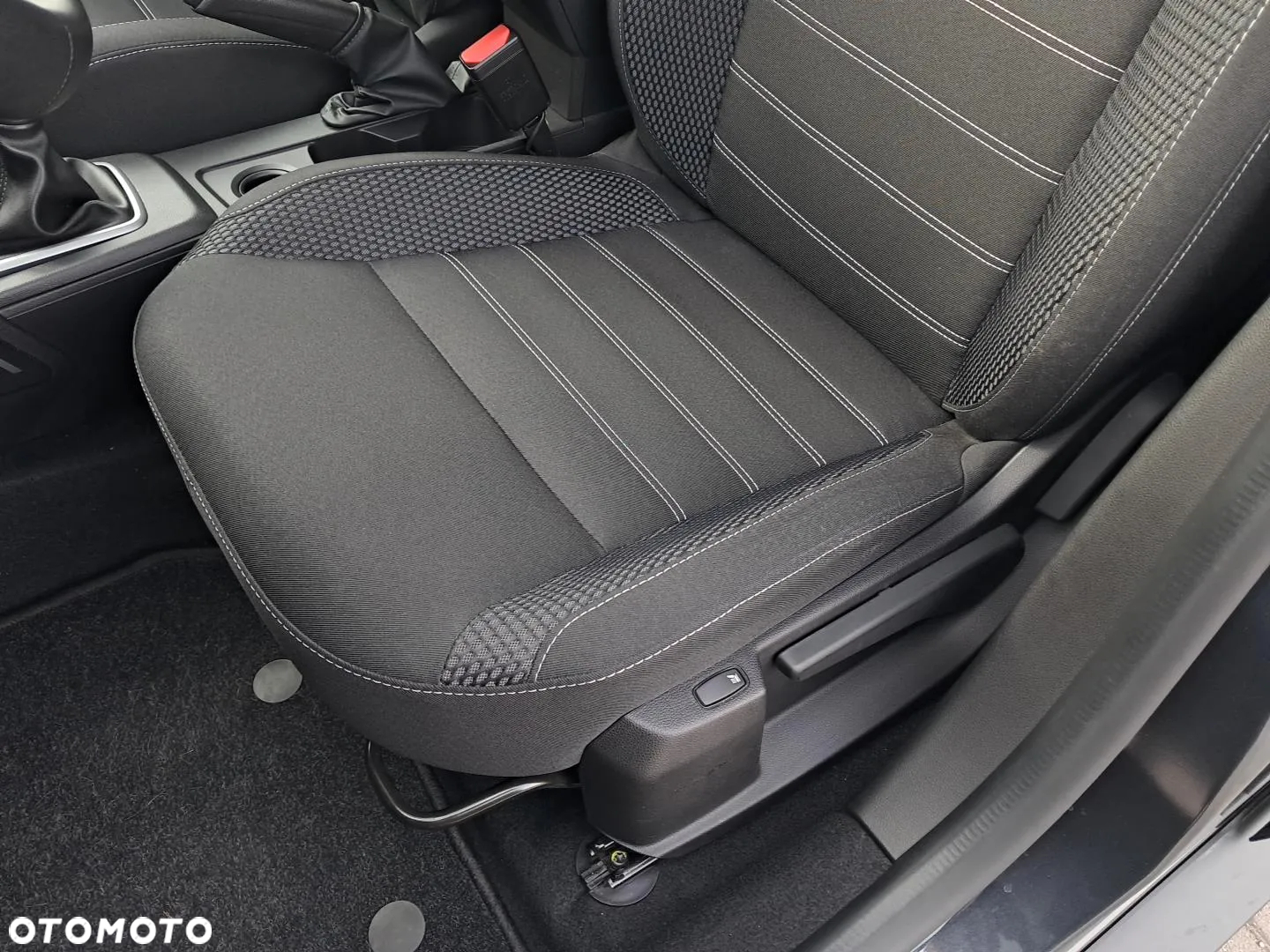 Dacia Duster 1.0 TCe Journey - 12
