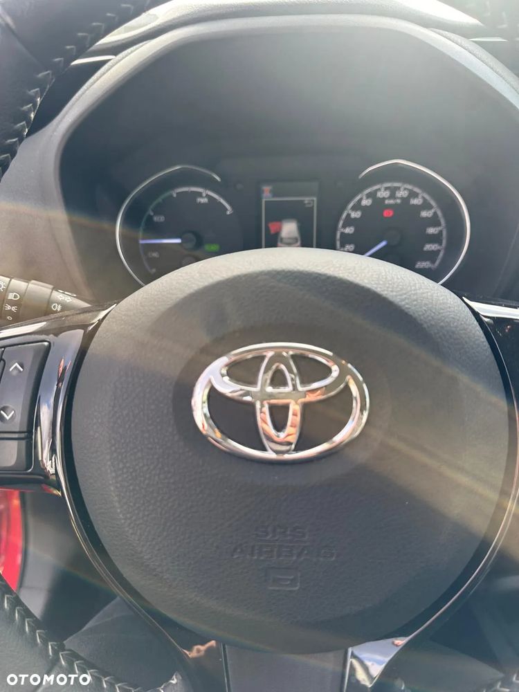Toyota Yaris - 7