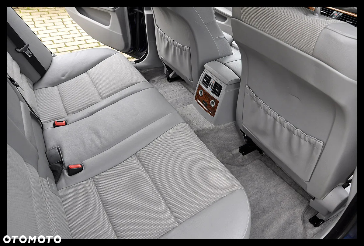 BMW Seria 5 525xi Touring Edition Lifestyle - 5