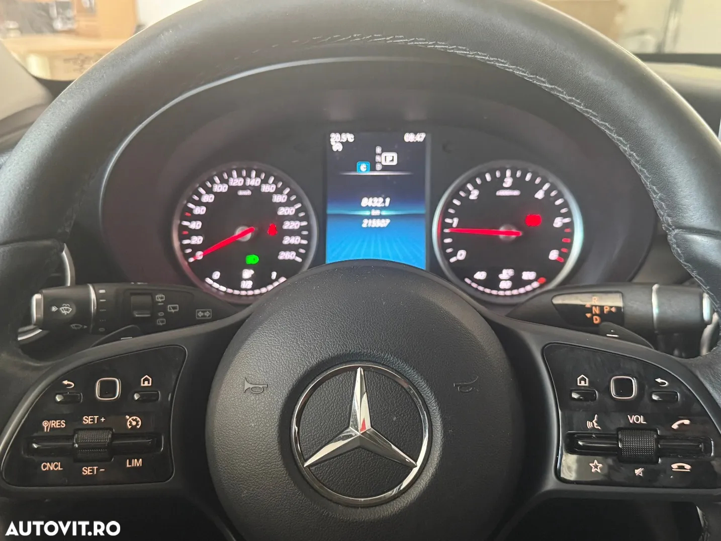 Mercedes-Benz C - 8
