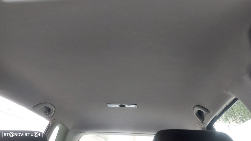 VW Polo 1.4 TDi Confortline - 5