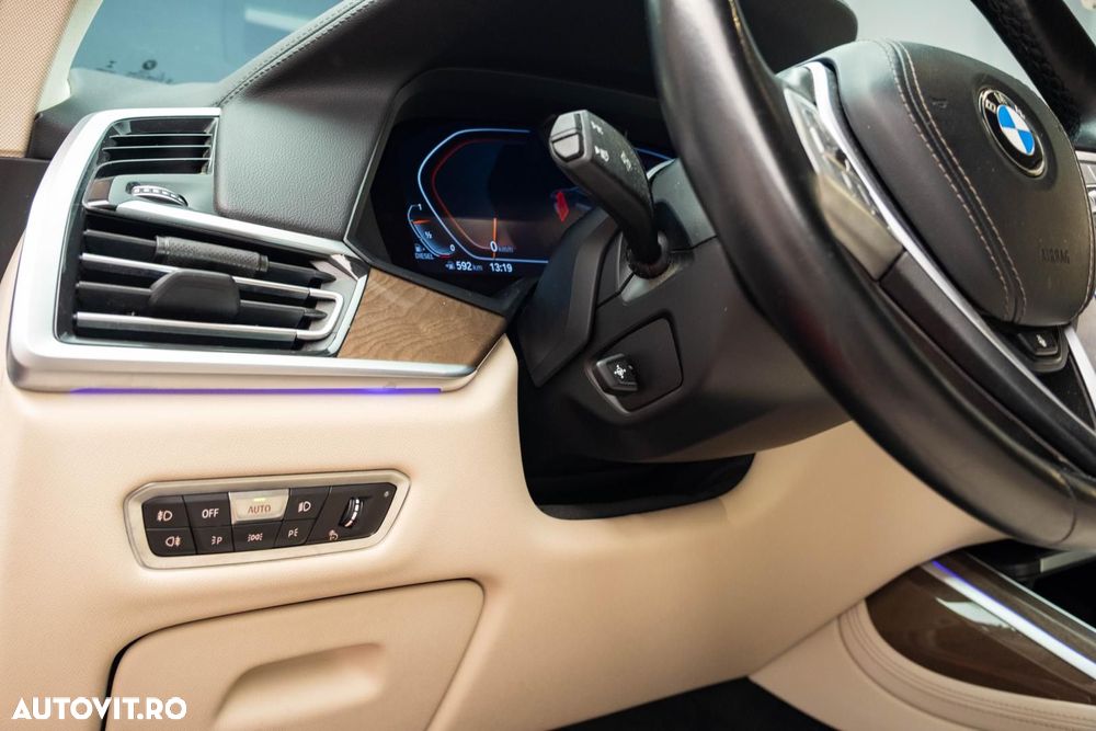 BMW X7 xDrive40d MHEV - 10