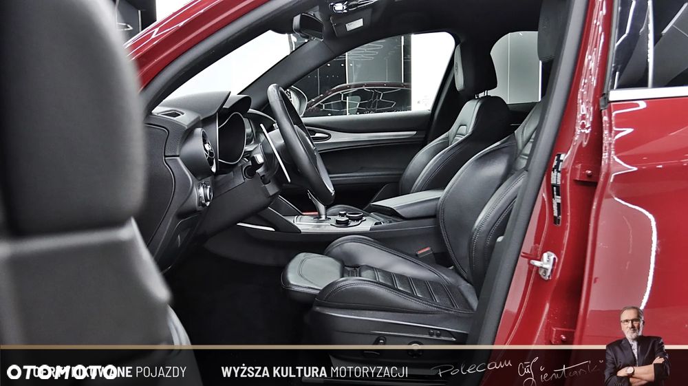 Alfa Romeo Stelvio 2.0 Turbo Super Q4 - 13