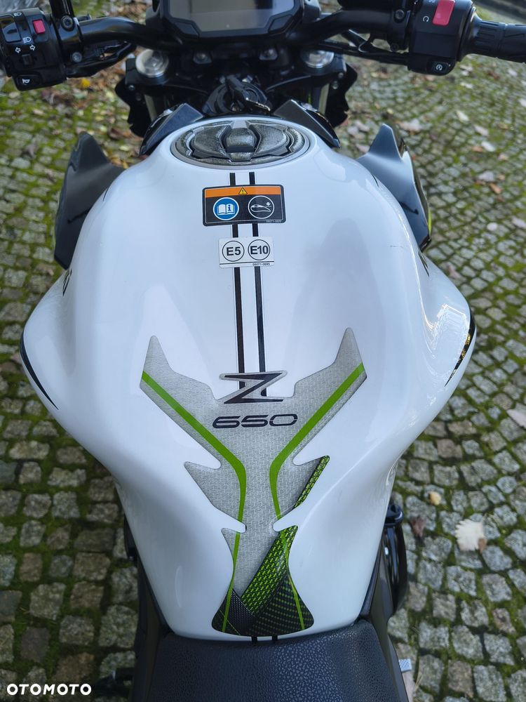 Kawasaki Z 650 - 25