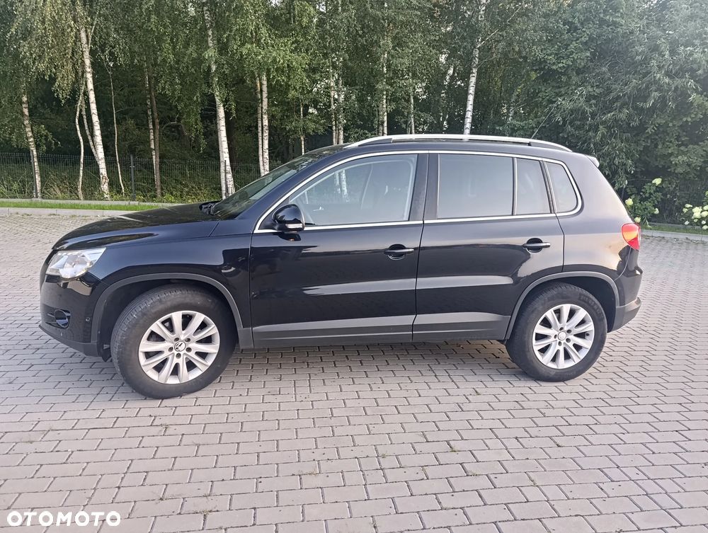 Volkswagen Tiguan - 4