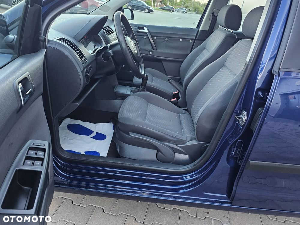Volkswagen Polo 1.2 Comfortline - 23