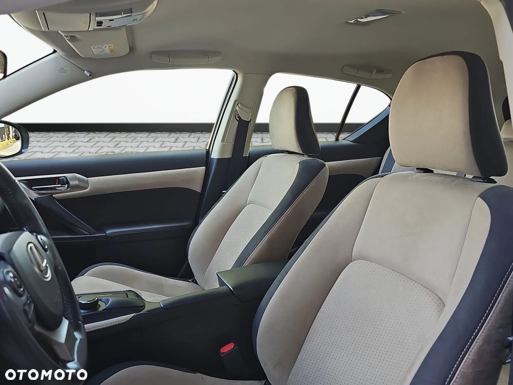 Lexus CT 200h Elegance - 24