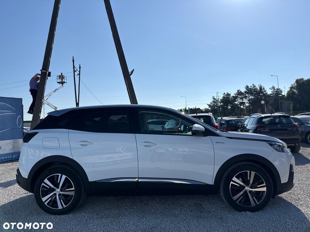 Peugeot 3008 1.6 PureTech Hybrid PHEV Allure S&S EAT8 - 3