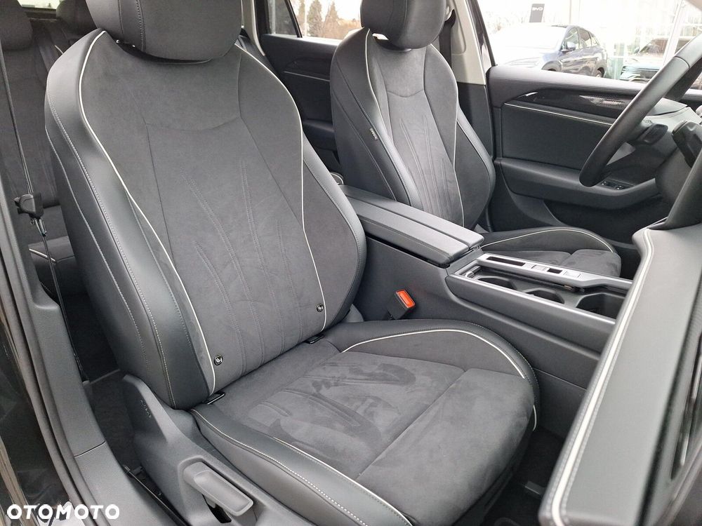 Volkswagen Passat Variant 1.5 TSI EVO Business DSG - 13