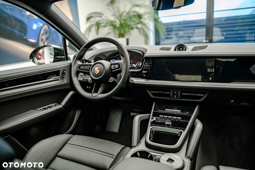 Porsche Cayenne Standard - 12