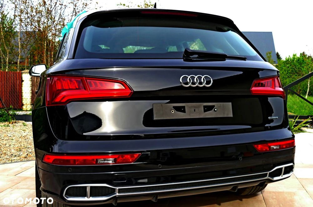 Audi Q5 55 TFSIe quattro S tronic S line - 2