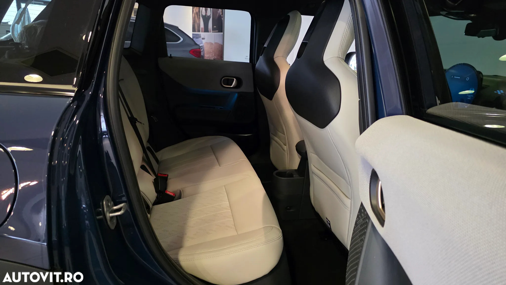 Mini Cooper S Favoured Trim - 11