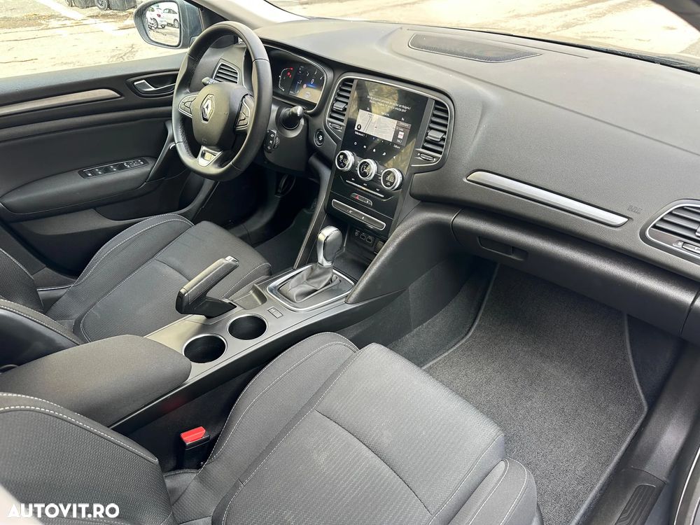 Renault Megane Blue dCi 116 EDC Intens - 11