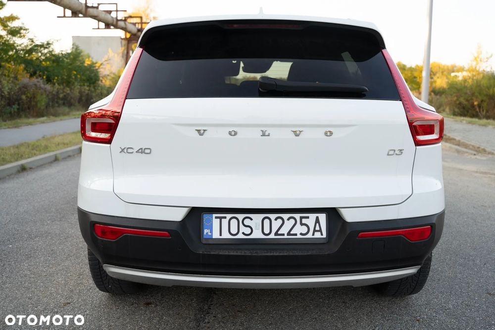 Volvo XC 40 D3 Momentum Pro - 9