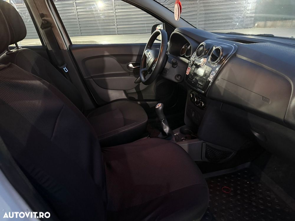Dacia Logan 1.5 dCi Ambiance - 11
