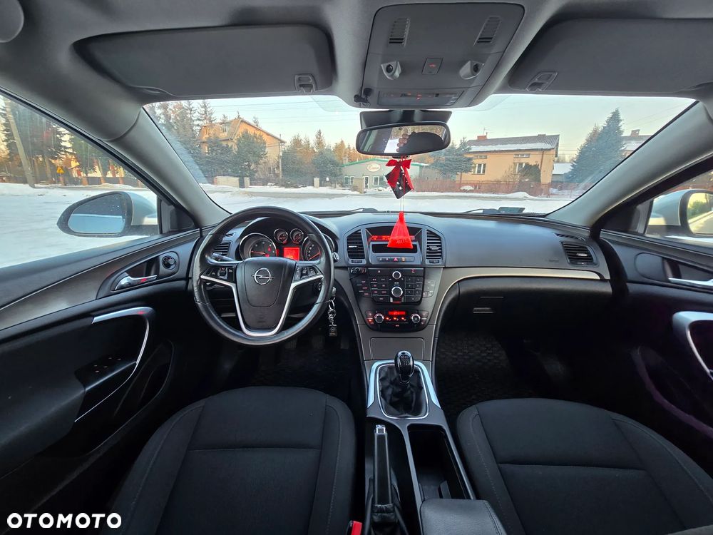Opel Insignia - 14