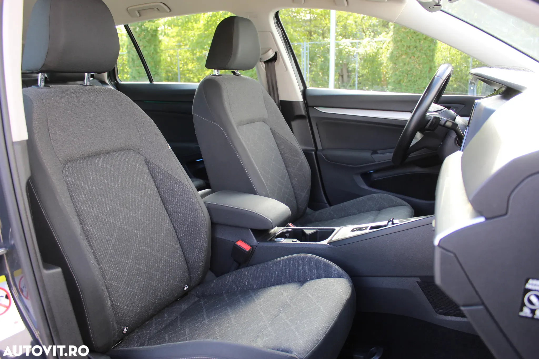 Volkswagen Golf Variant 2.0 TDI 116CP DSG Life - 11