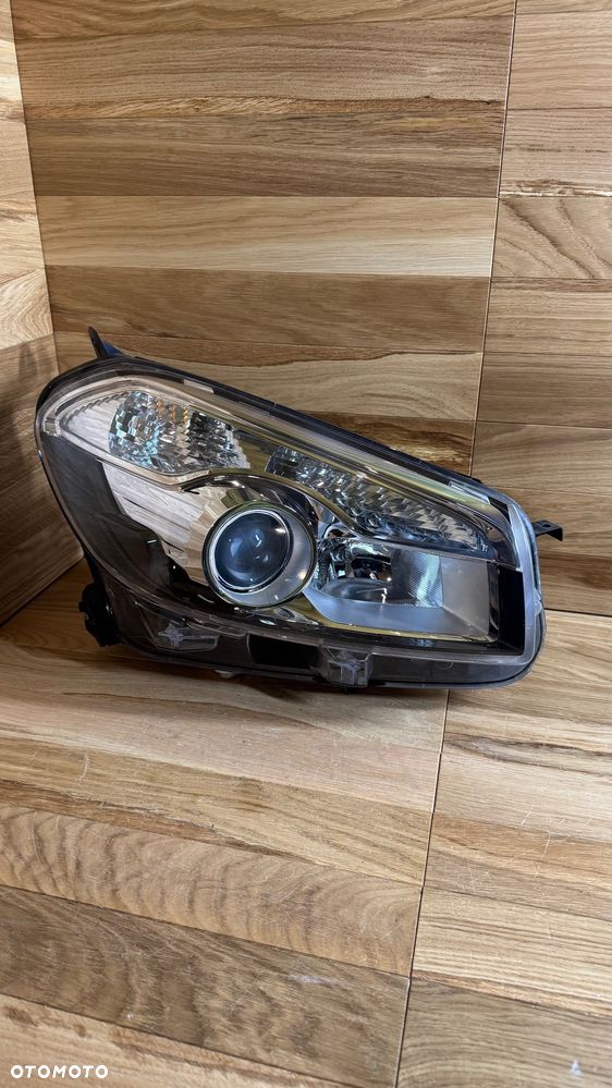 PRAWA LAMPA PRZEDNIA NISSAN QUASHQAI 26010BR60B - 2