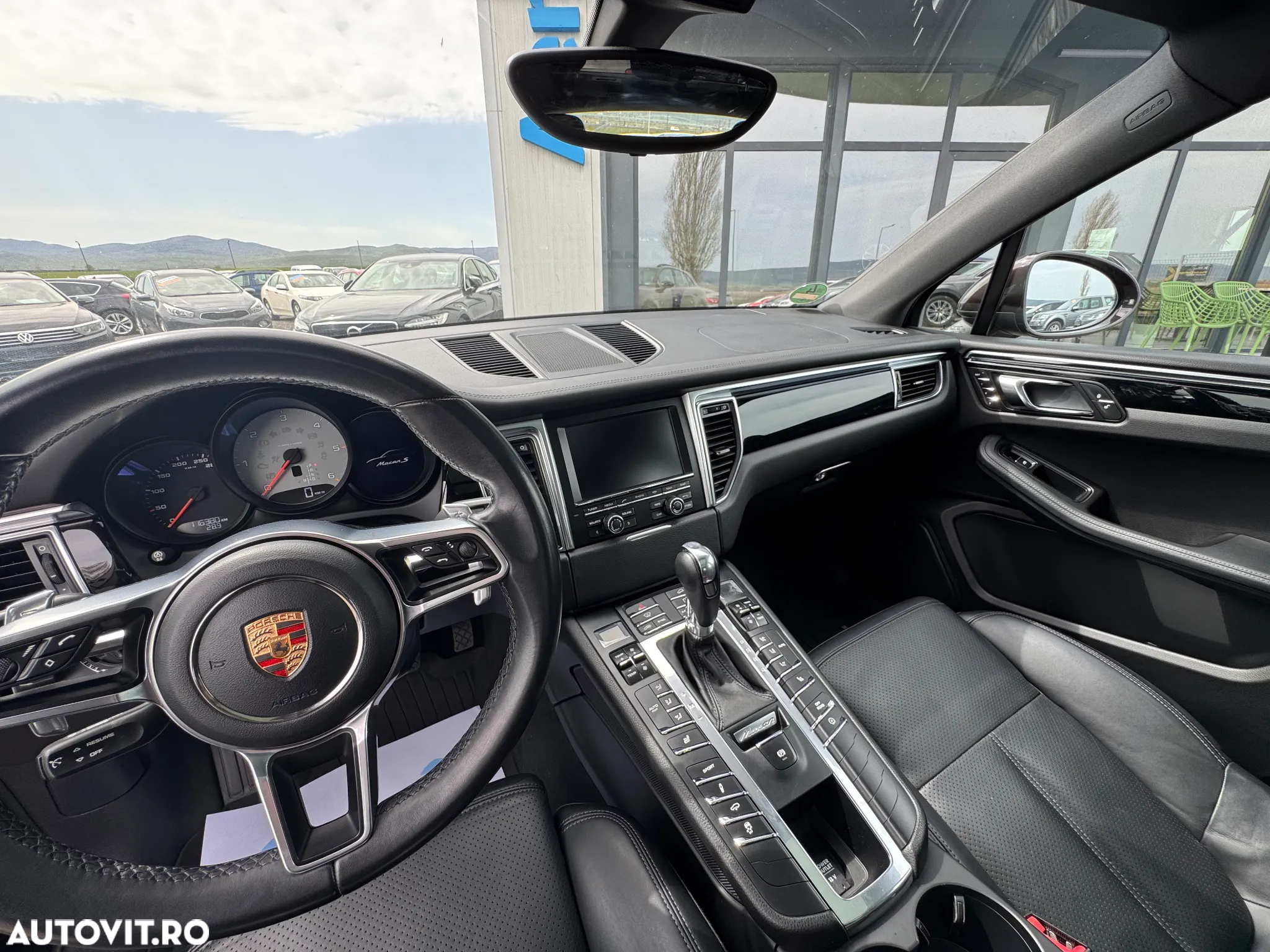 Porsche Macan 3.0 PDK S - 40