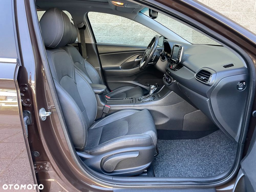 Hyundai i30 - 16