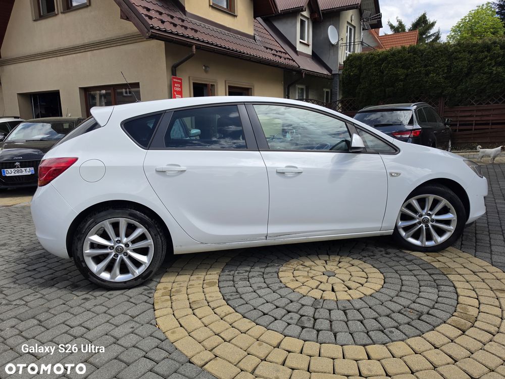 Opel Astra 1.7 CDTI Enjoy - 13