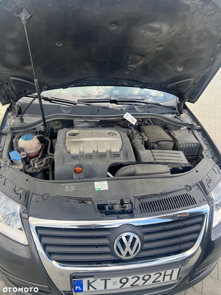 Volkswagen Passat 2.0 TDI DPF Comfortline DSG - 11