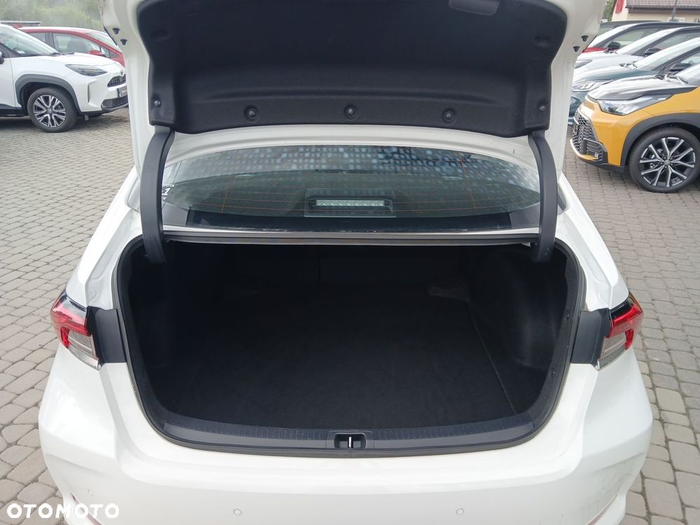 Toyota Corolla - 15
