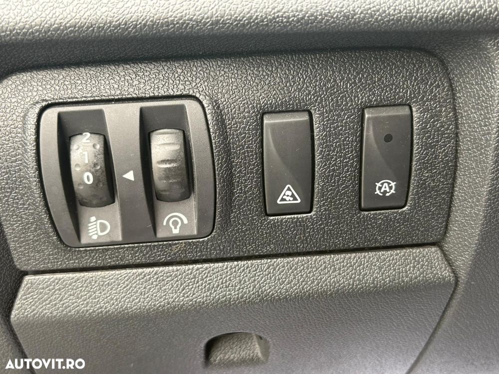 Renault Megane dCi 110 FAP Paris - 26