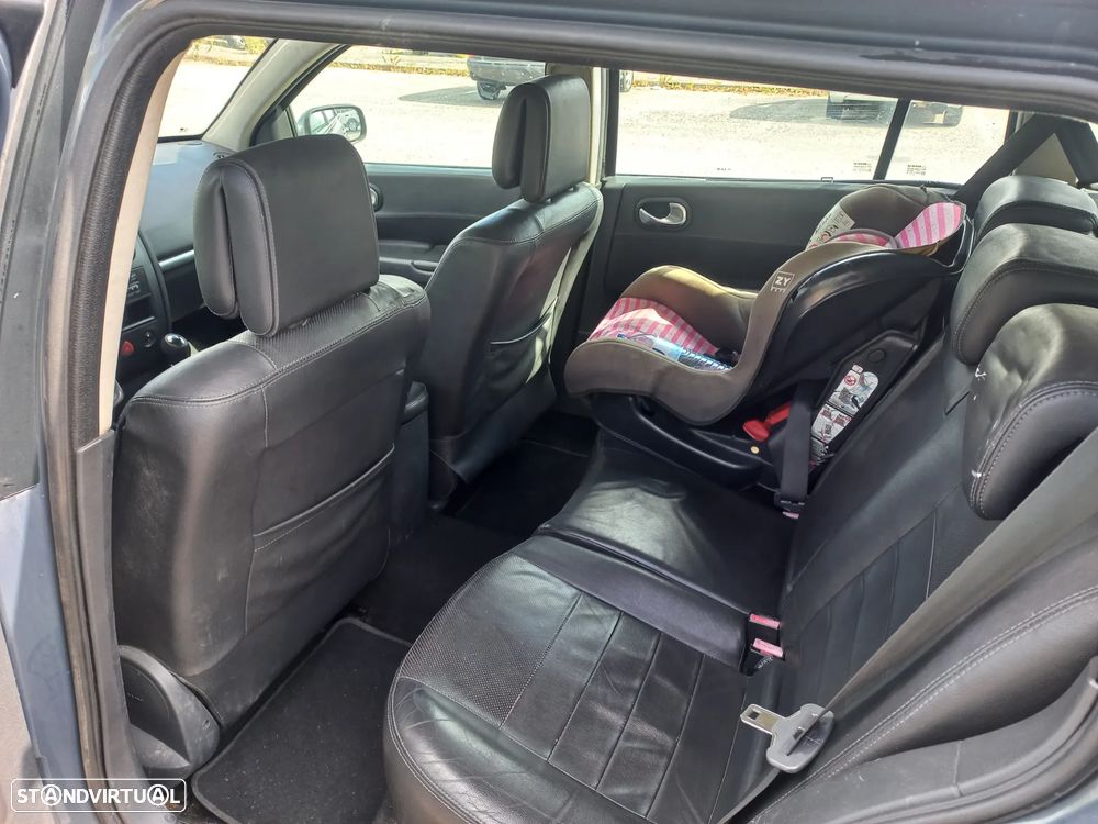Renault Mégane Break 1.5 dCi Confort - 7