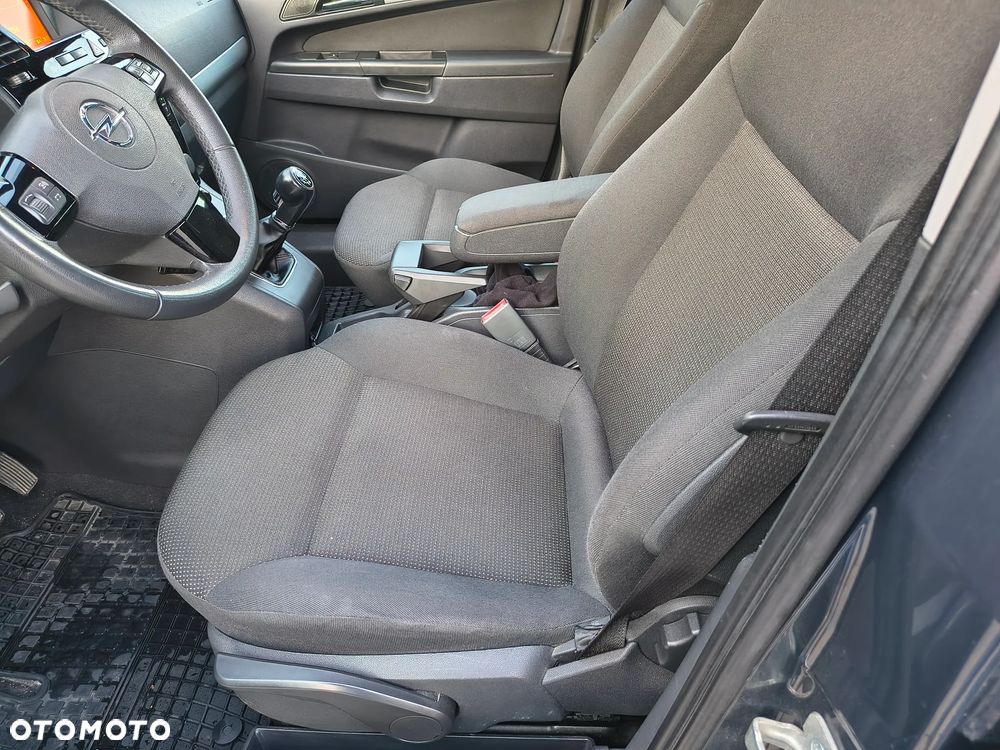 Opel Zafira 1.8 Cosmo EU5 - 20