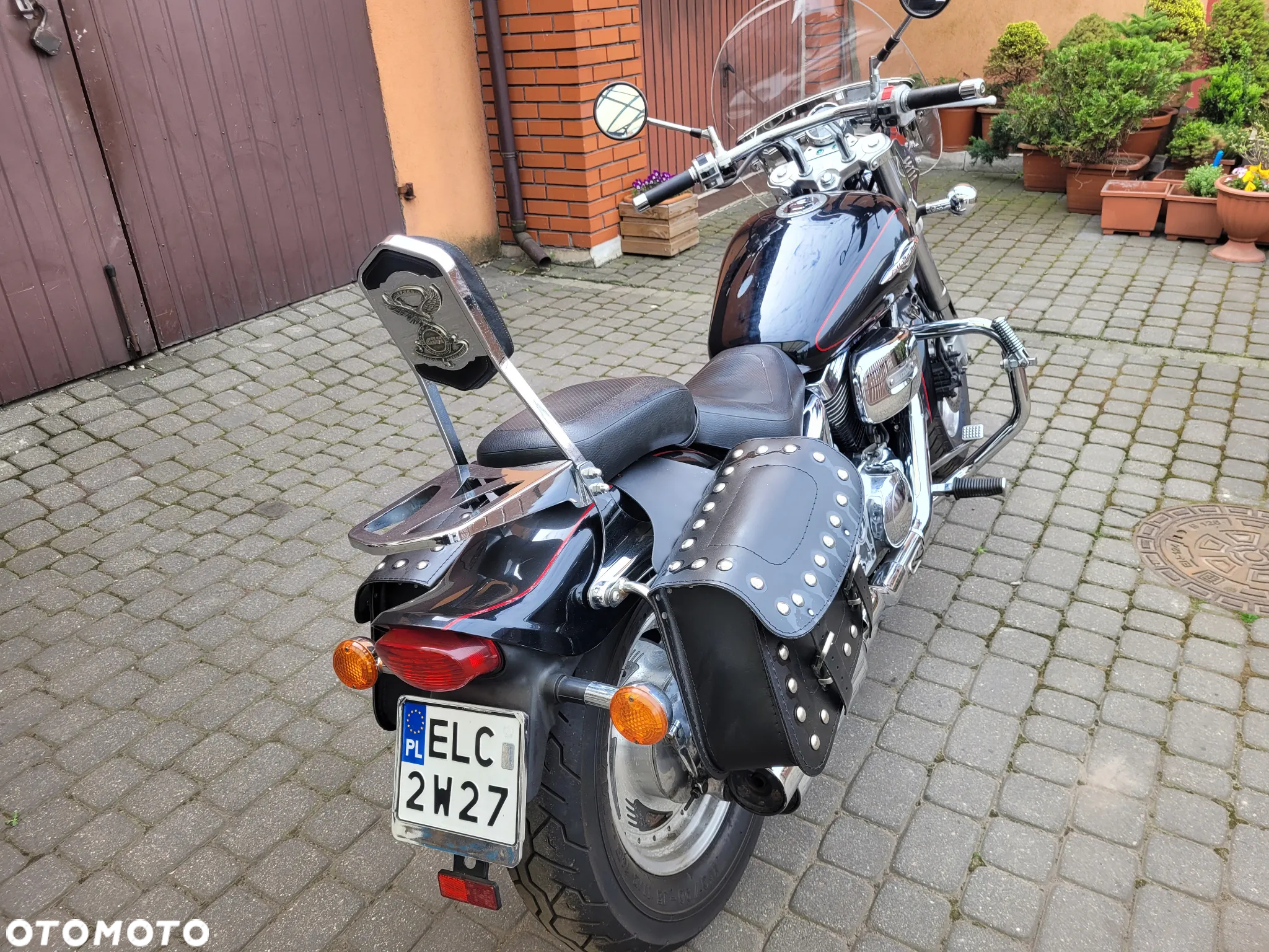 Suzuki Marauder - 3