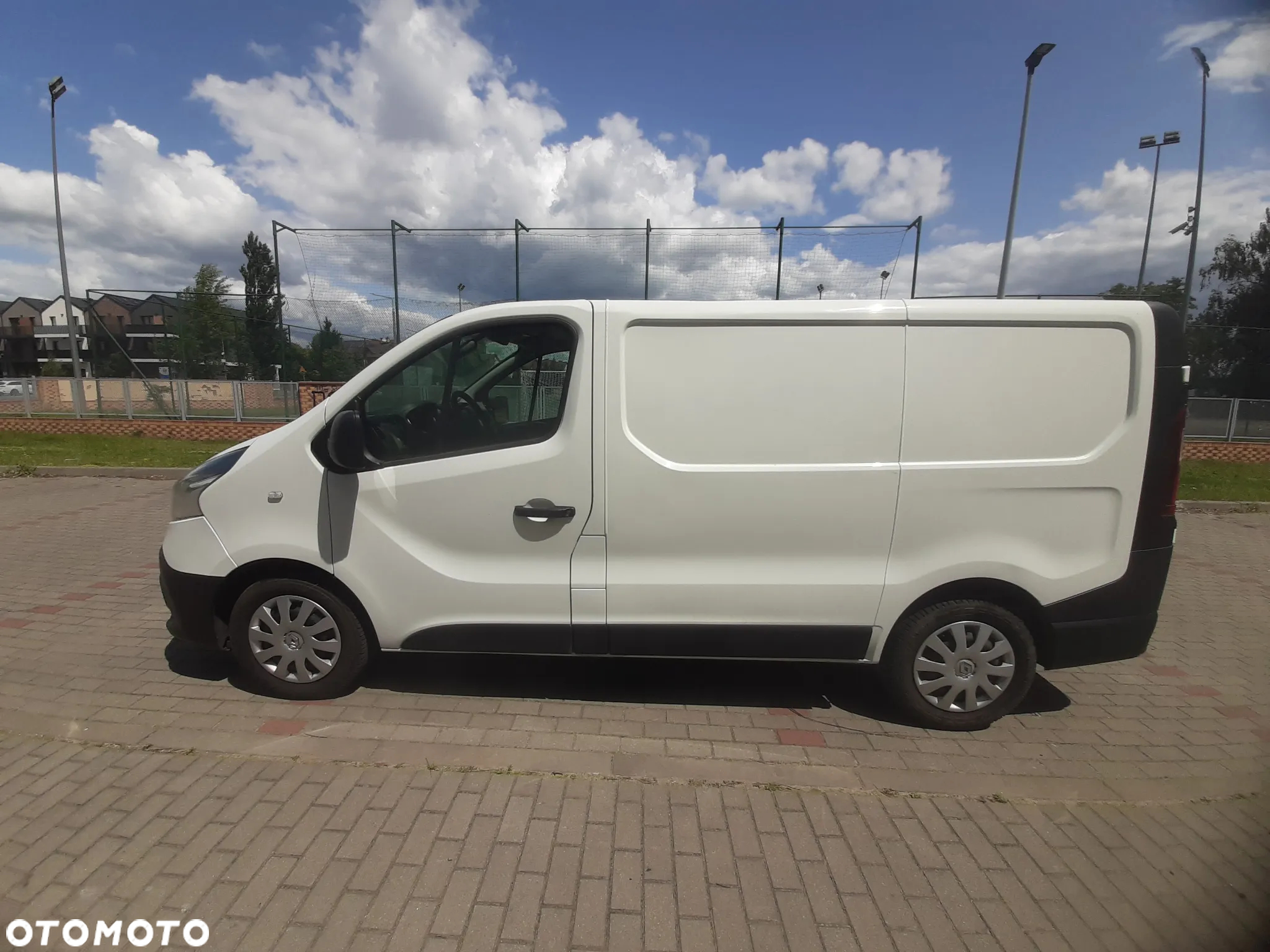 Renault Trafic - 8