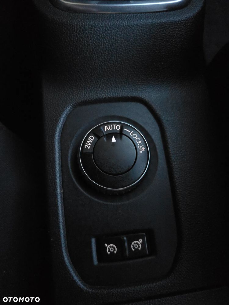 Dacia Duster 1.6 SCe Blackshadow 4x4 S&S - 24