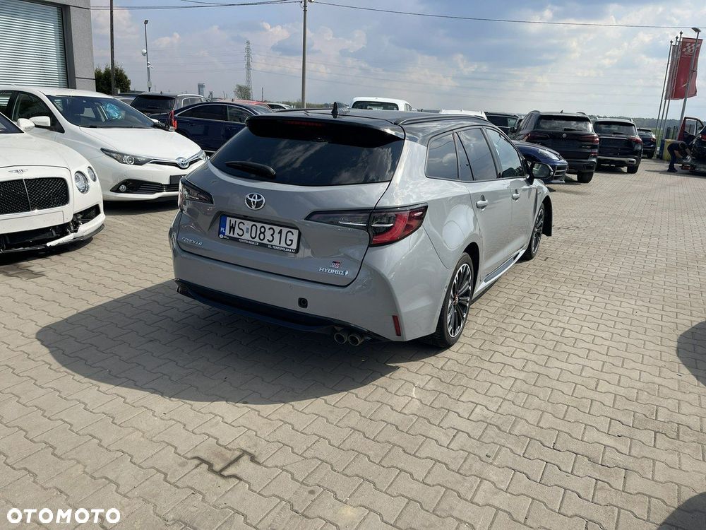 Toyota Corolla 2.0 Hybrid GR Sport - 6