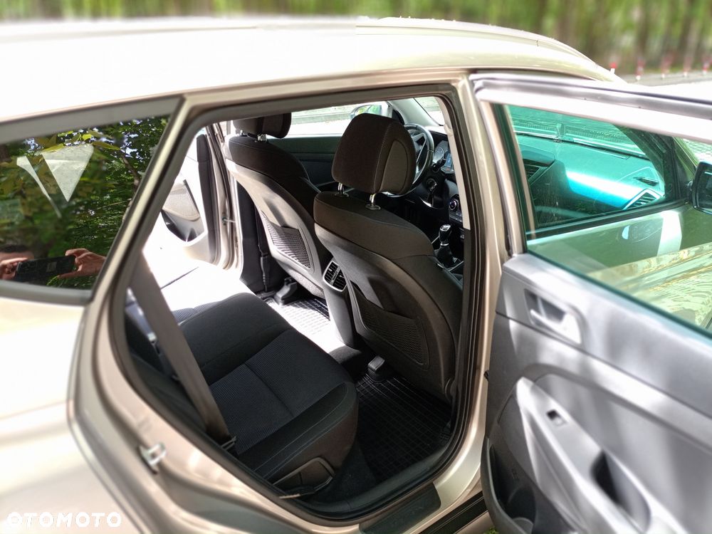 Hyundai Tucson 1.6 GDi Comfort 2WD - 10