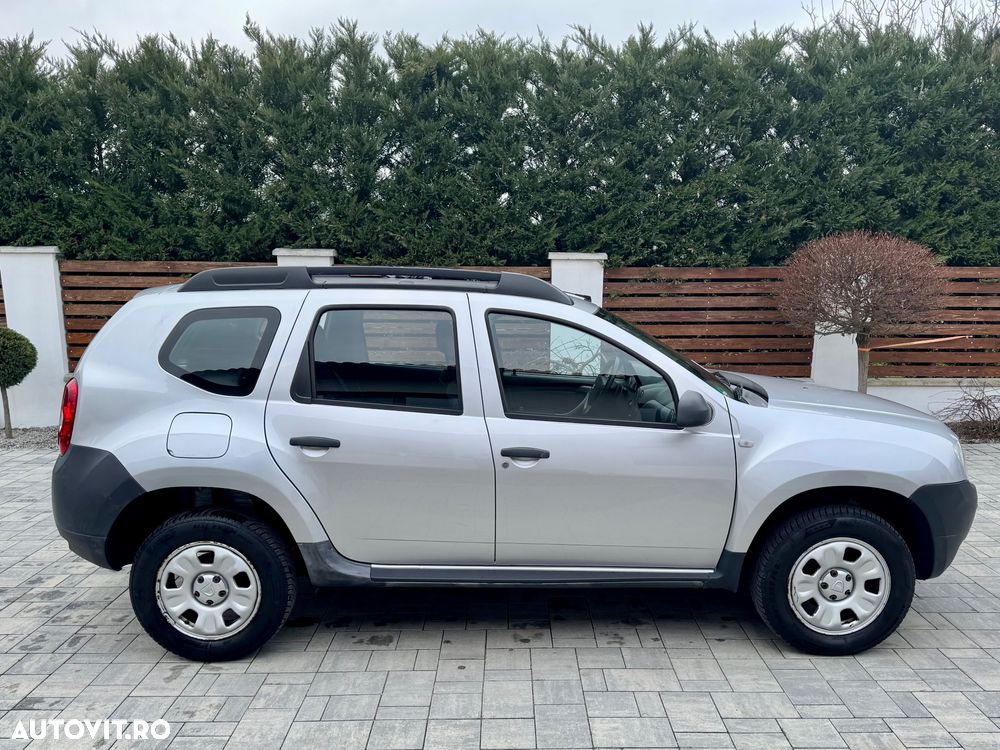 Dacia Duster 1.6 4x2 Prestige - 4