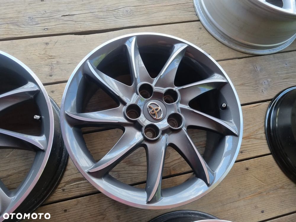 TOYOTA PZ406-E067F COROLLA,VERSO,AURIS,C-HR alu 7X17 ET50 5x114,3 super - 3