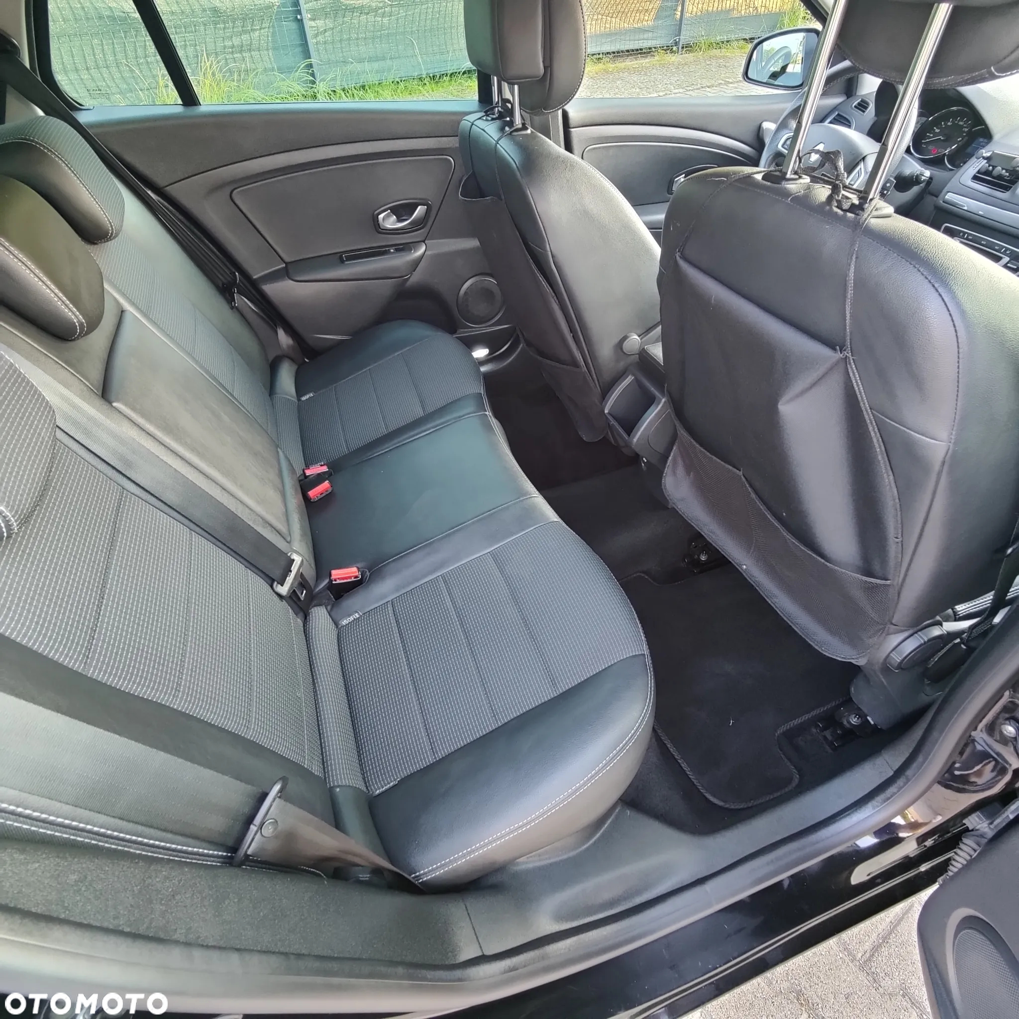 Renault Megane Grandtour TCe 180 GT - 25
