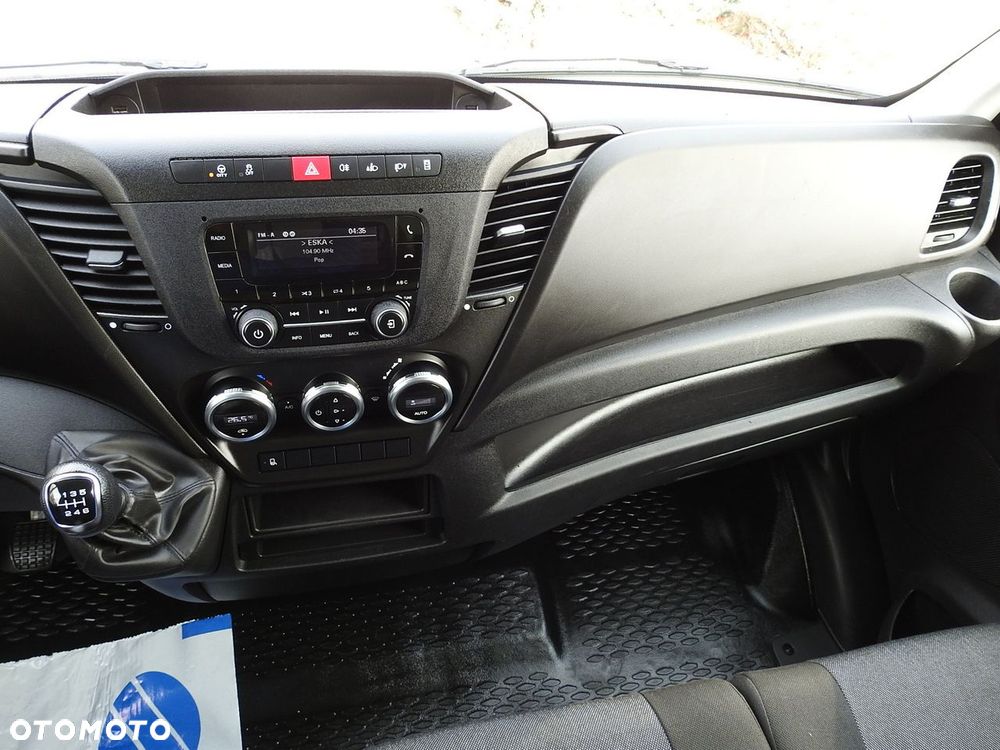 Iveco DAILY 35C16 KONTENER WINDA 8 PALET TEMPOMAT BLIŹNIACZE KOŁA KLIMATYZACJA  160KM - 34