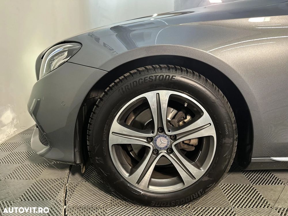 Mercedes-Benz E 200 d Aut. - 13